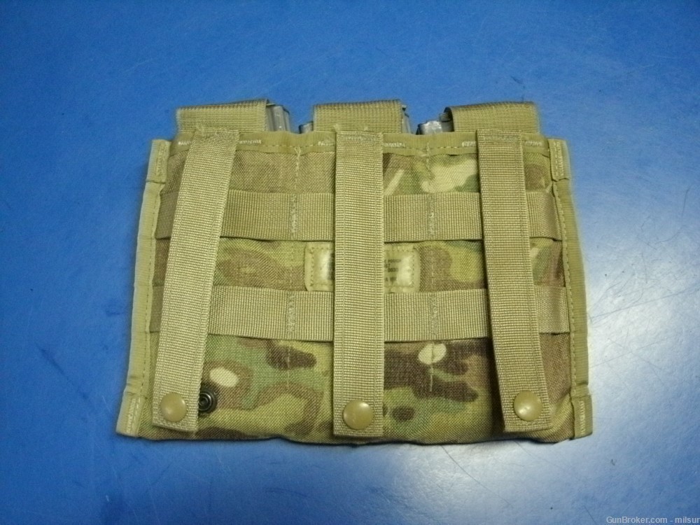 LOT OF 3 AR 15 M4 M16 MAGAZINES WITH MULTICAM POUCH -img-2