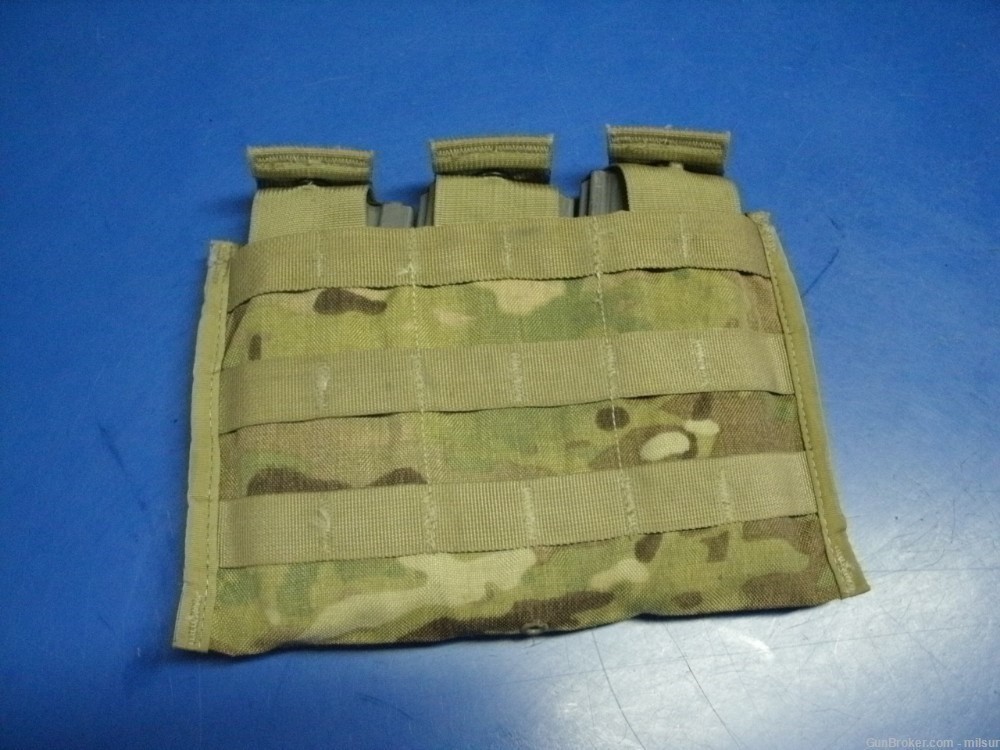 LOT OF 3 AR 15 M4 M16 MAGAZINES WITH MULTICAM POUCH -img-1