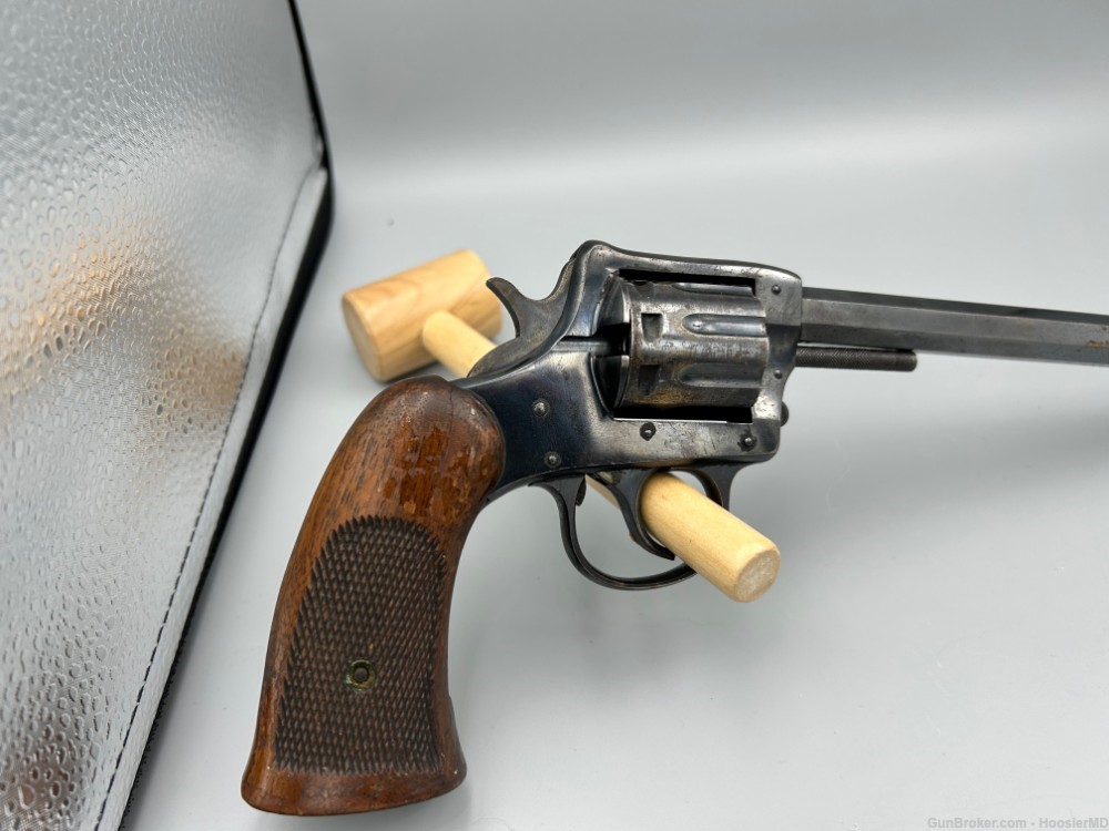 Harrington & Richards H&R- Hunter Model - .22 Rim Fire - 9 round Revolver-img-1