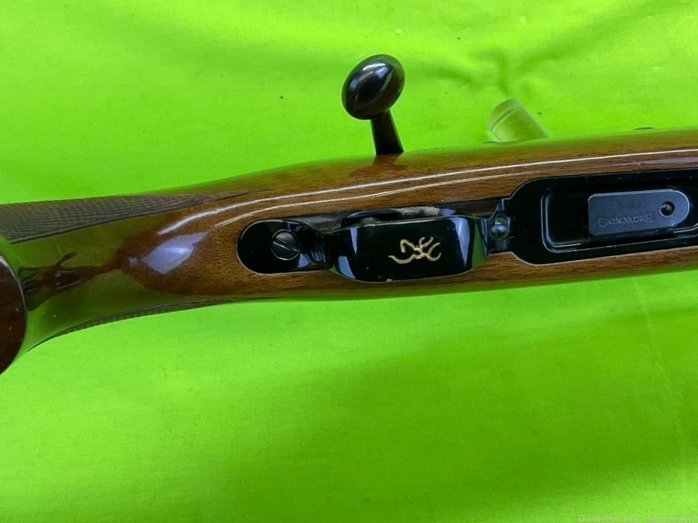 Browning A-Bolt 22 LR Rimfire Deluxe 5 Round Leupold Bases Rosewood Gloss -img-18
