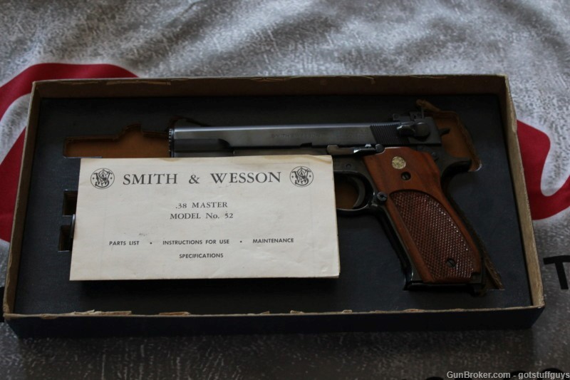 SMITH AND WESSON S&W 52-2 RANGE MASTER MID RANGE! EXCELLENT IN BOX!-img-2