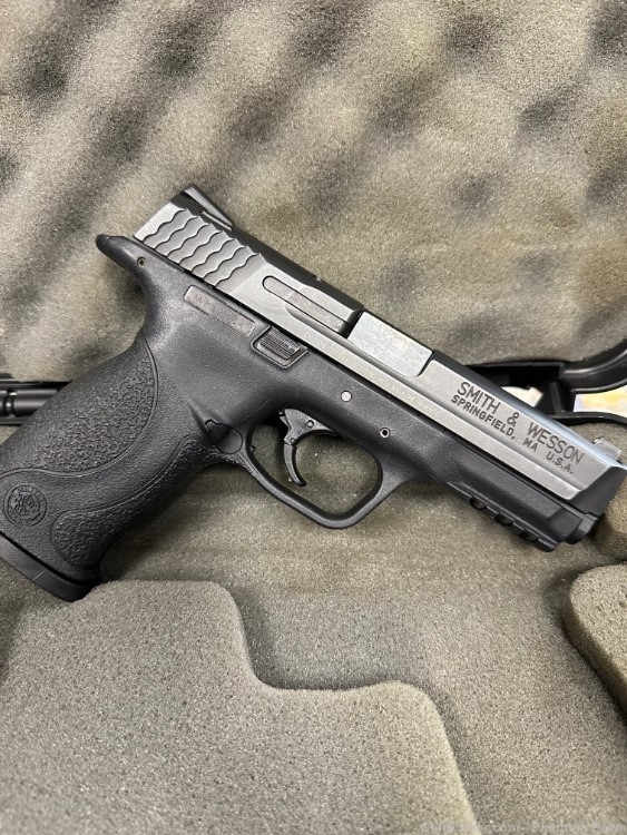 Smith & Wesson M&P 9mm 10rd -img-2