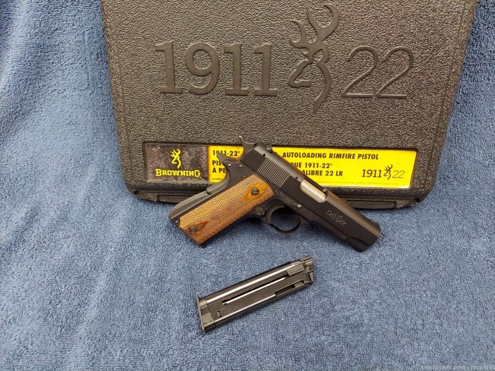 LNIB BROWNING ARMS CO. MODEL 1911-22 COMPACT SEMI-AUTO PISTOL .22LR-img-1