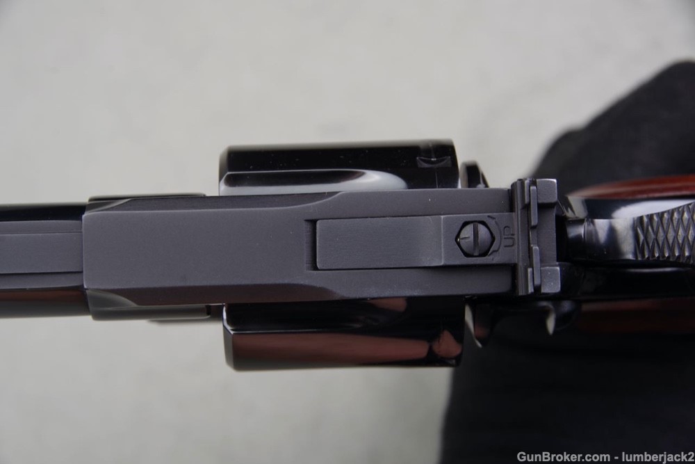 1978 Colt Python 357 Magnum 4'' Blue with Original Box & Papers 98%-img-24
