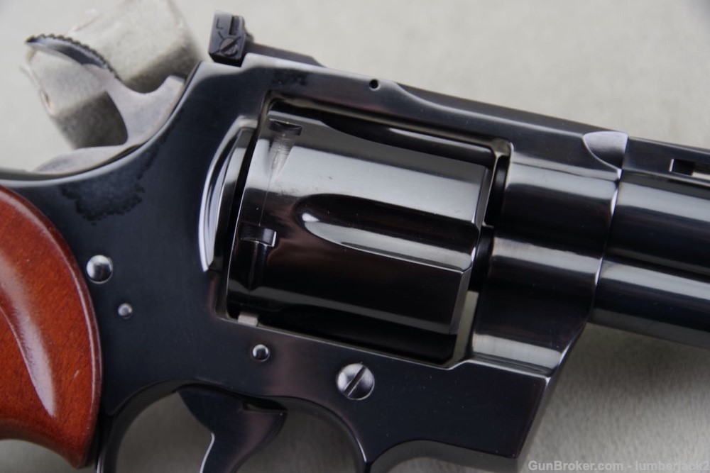 1978 Colt Python 357 Magnum 4'' Blue with Original Box & Papers 98%-img-14