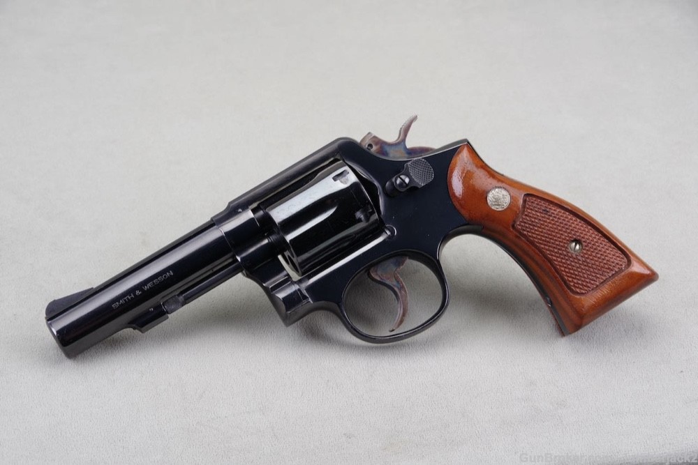 1974 Smith & Wesson 10-6 38 Special 4'' Blue with Original Box & Manual-img-6