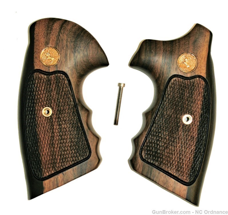Colt Python Checkered Tigerwood Combat Grips With Medallions-img-0