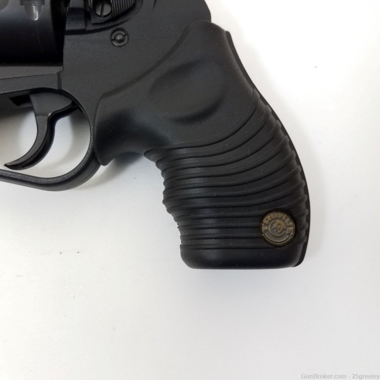 Taurus 605 Poly Protect .357 Magnum Revolver-img-1