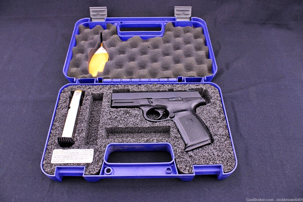 SMITH & WESSON SW40VE ALLIED FORCES MODEL 40 S&W COMPLETE W 2-MAGS AND CASE-img-1