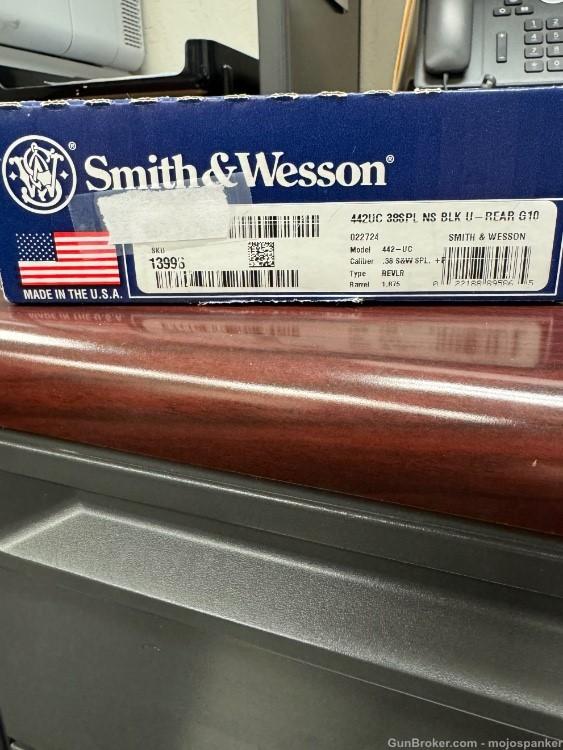 Smith & Wesson 442 UC  Ultimate Carry New in box-img-4