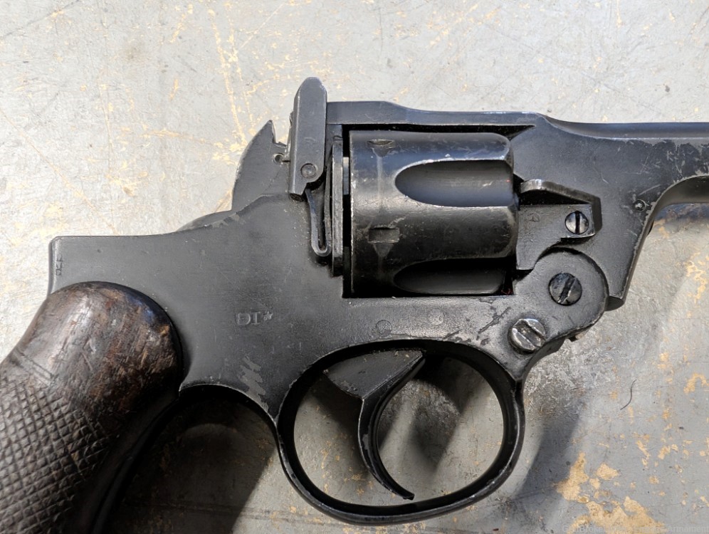 Enfield No2 Mk1 38 Revolver-img-11
