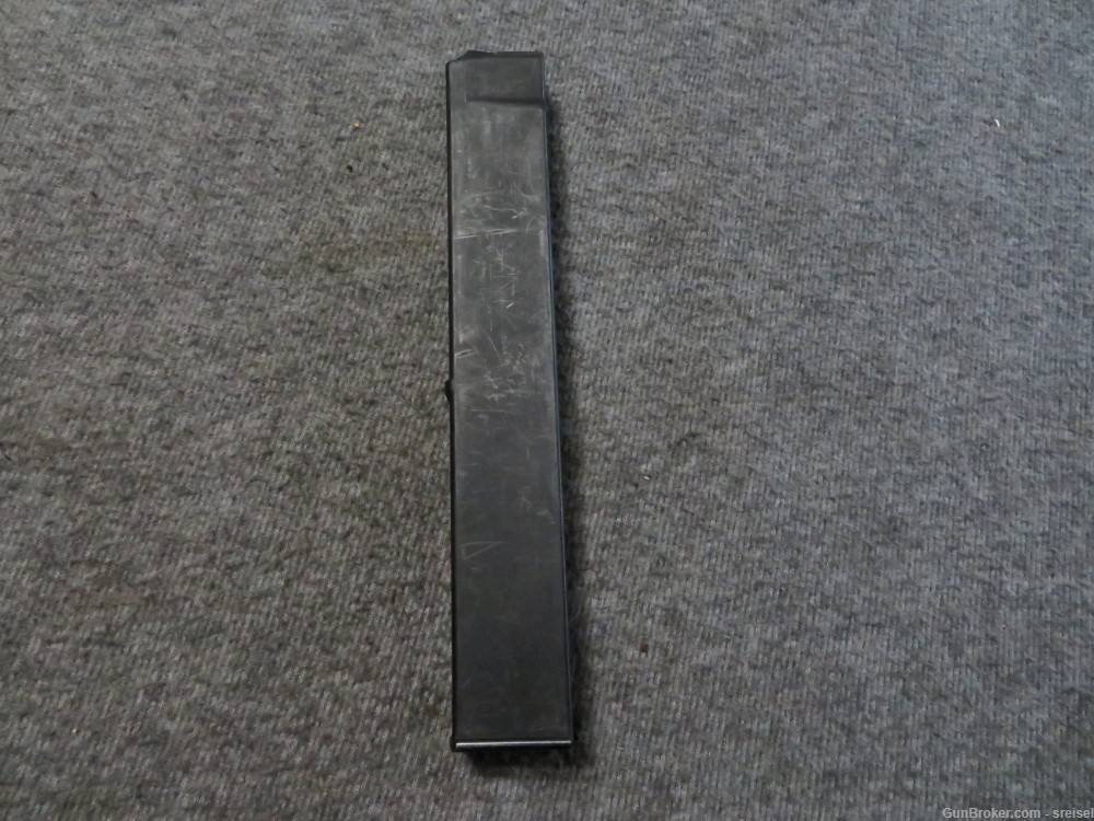 GOOD CONDITION COBRAY M13 MAGAZINE IN 9mm CALIBER THAT HOLDS 32 ROUNDS-img-2