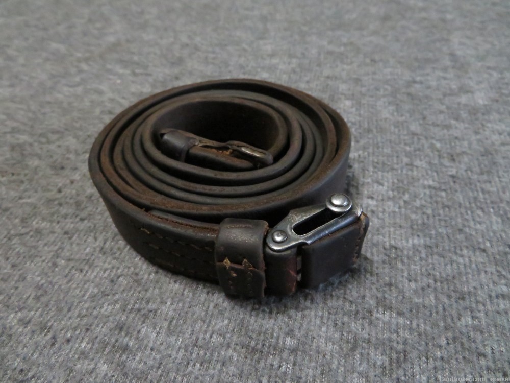 ORIGINAL WWII GERMAN 98K MAUSER RIFLE SLING THAT IS COMPLETE AND SHORTENED-img-9