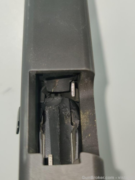 Glock 27 Compact (.40 S&W) Semi Auto Pistol-img-3