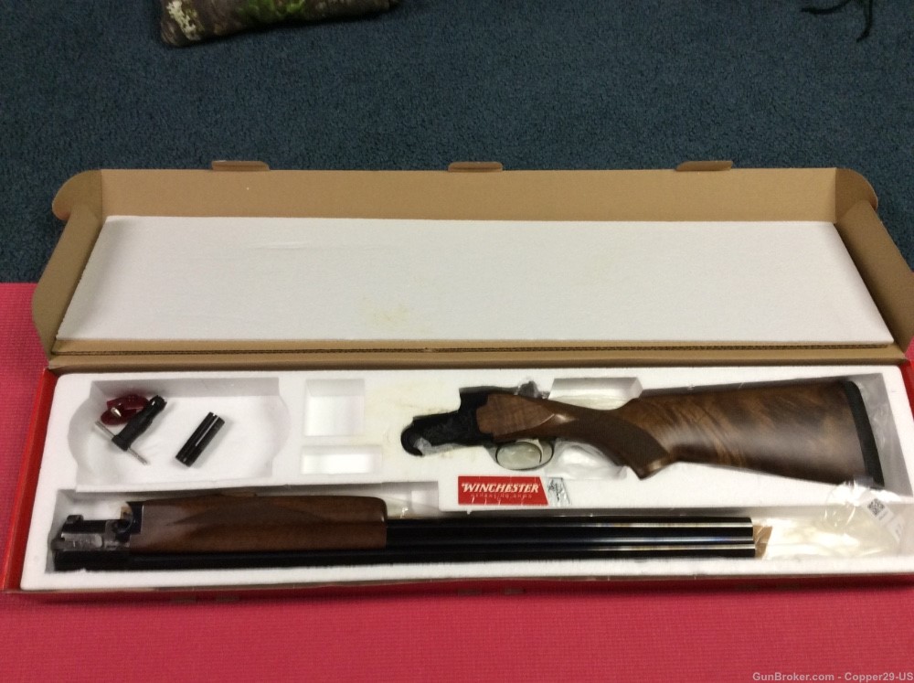 Winchester model 101 “NEW STYLE” 12GA OVER/UNDER w/box -img-0