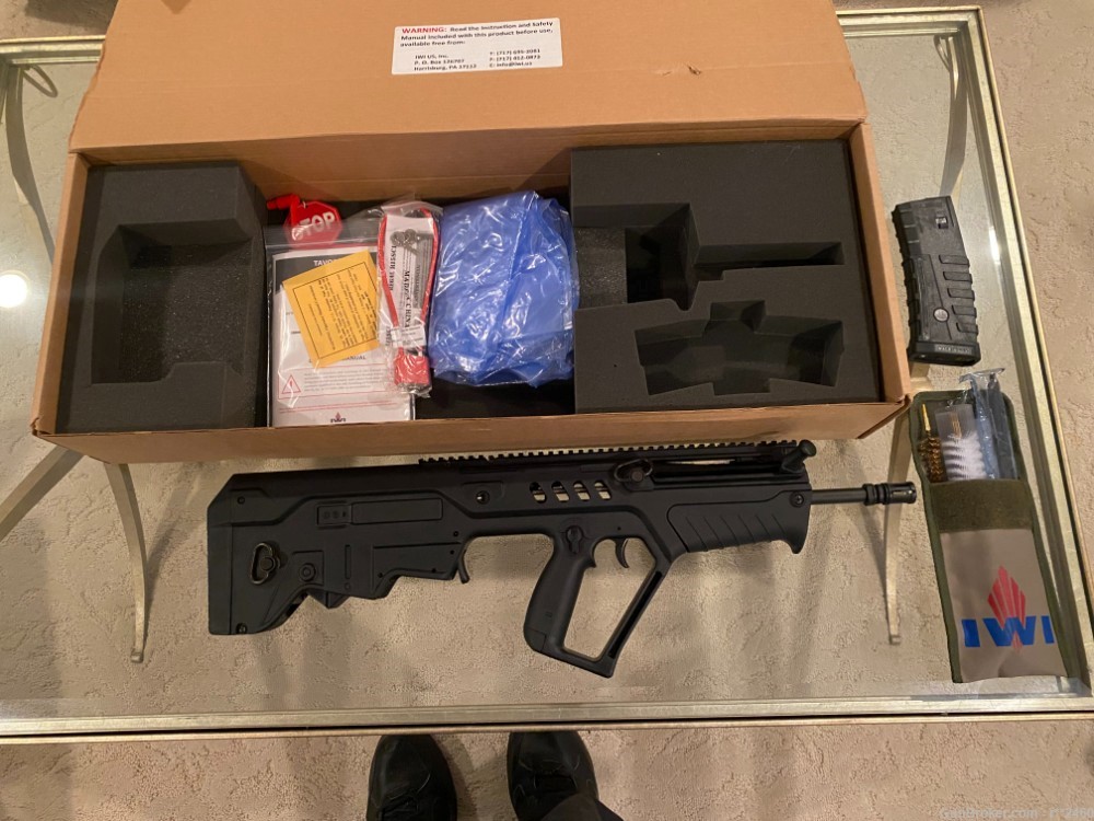 RARE NEW IWI TAVOR SAR LEFT-HAND 5.56, 30rd mag (AMBI - CAN MOD RIGHT HAND)-img-0