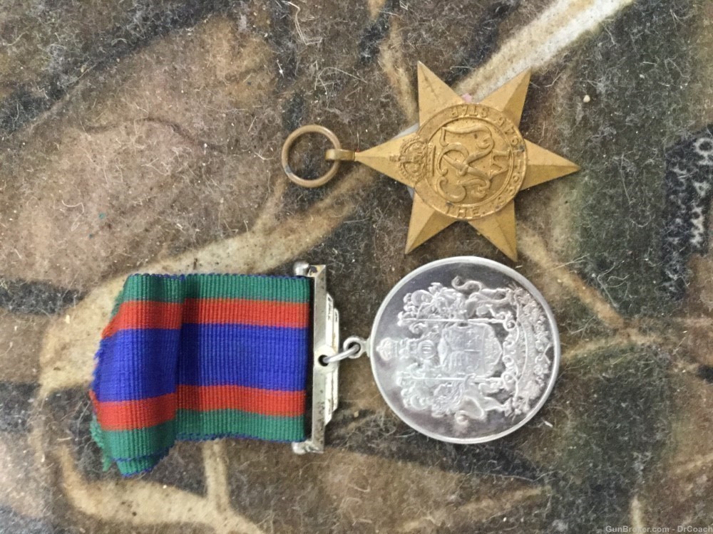 Canadian WWII sterling service medals-img-1