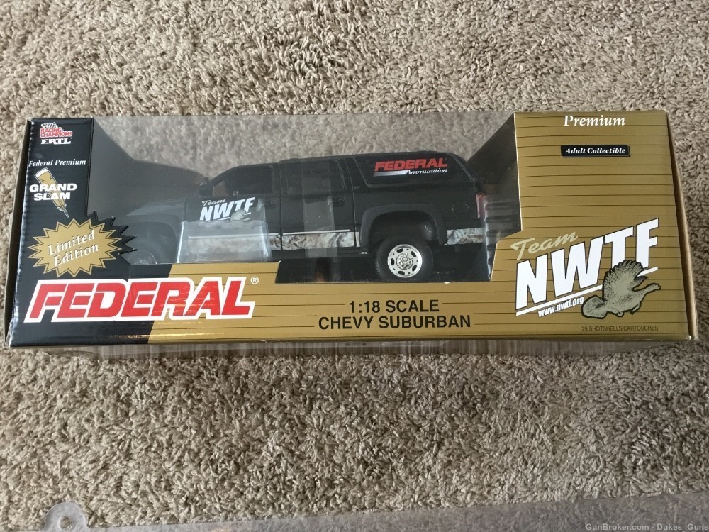 FEDERAL Limited Edition Chevy Suburban W/12 Ga Turkey shells New in package-img-1