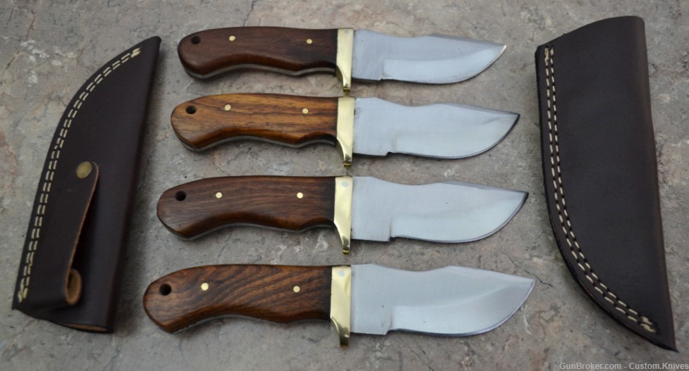 Custom Made Surgical Steel Set of 4 Hunting Knives with Walnut Handles(AS9)-img-0
