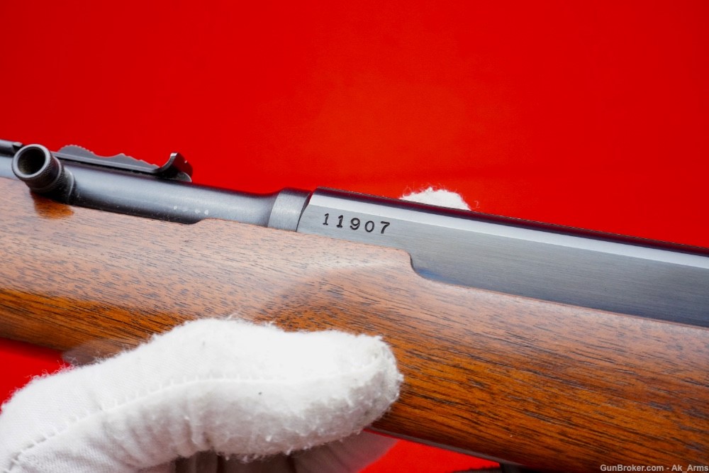 Excellent Winchester Model 77 Semi Auto Rifle .22LR Wood Stock!-img-11