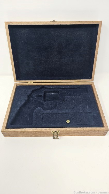 Smith & Wesson N Frame 4" Presentation Case 27 29-img-5