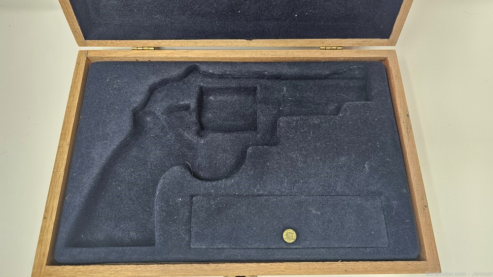 Smith & Wesson N Frame 4" Presentation Case 27 29-img-6