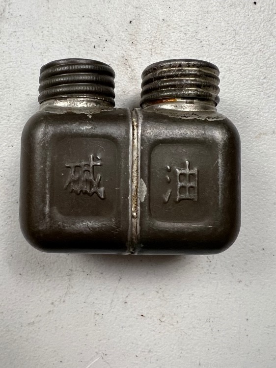 AK47 SKS Chinese military dual spout oil/solvent tin-img-0