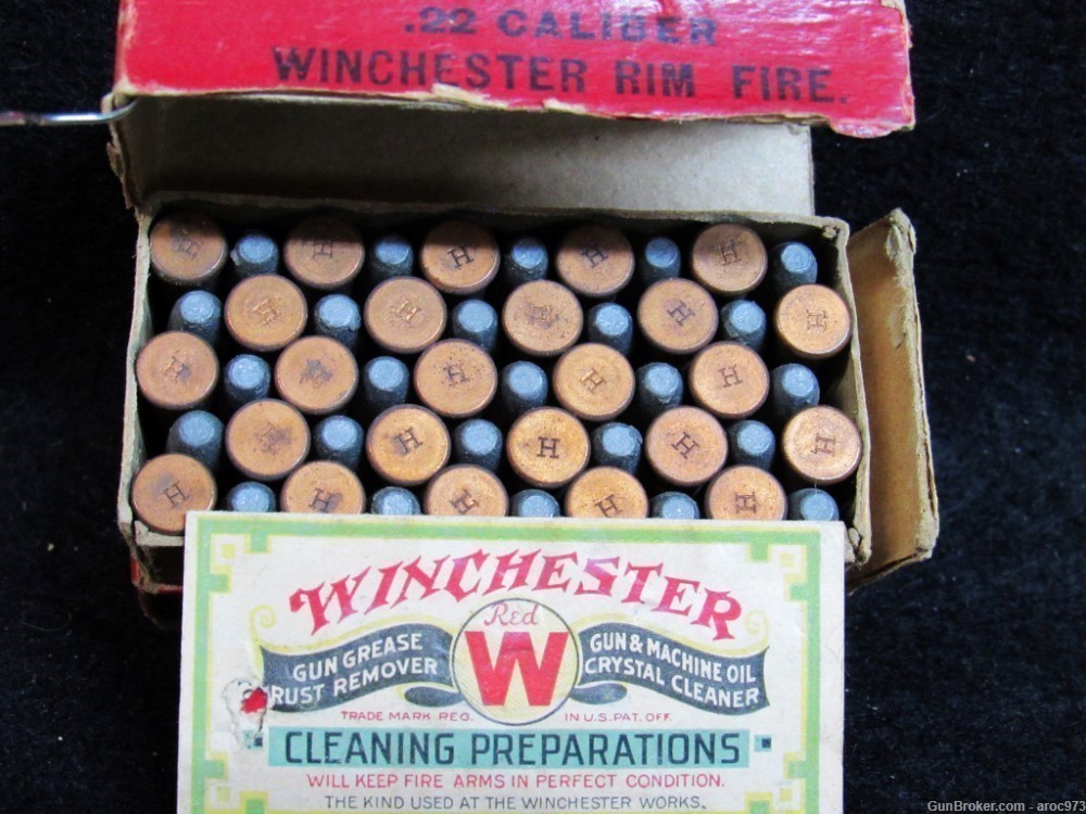 Winchester .22 W.R.F.  Early Red Box   Full  Nice  ammo-img-7
