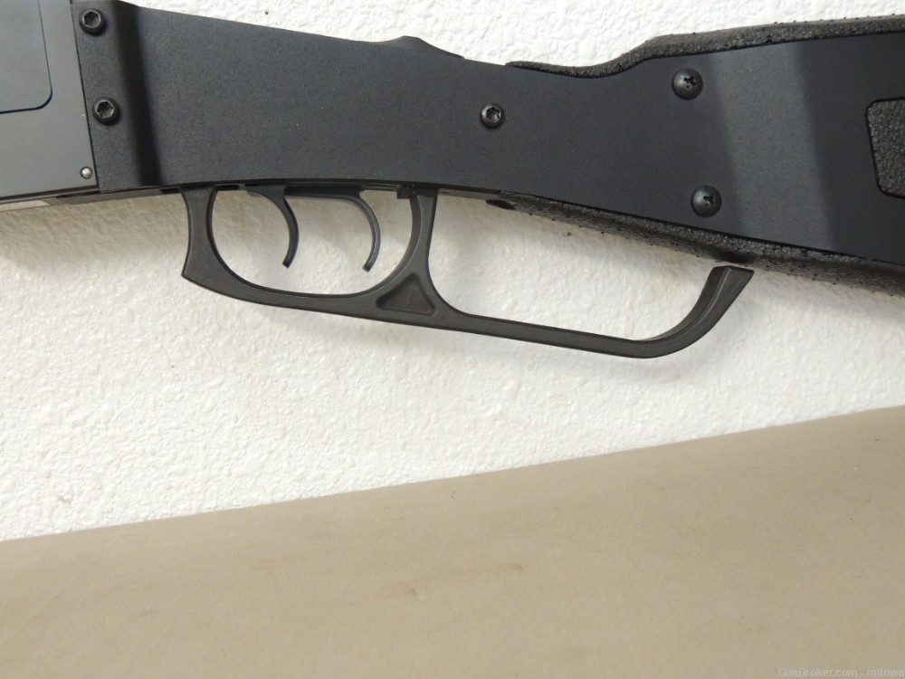 Chiappa M6 Folding Survival Gun O/U 12ga .22 Magnum 3 Picatinny Rails Clean-img-3