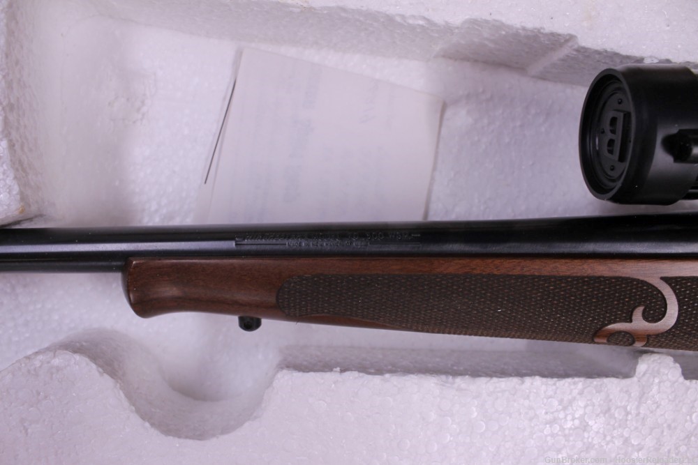 Winchester Model 70 Featherweight 300 WSM-img-8