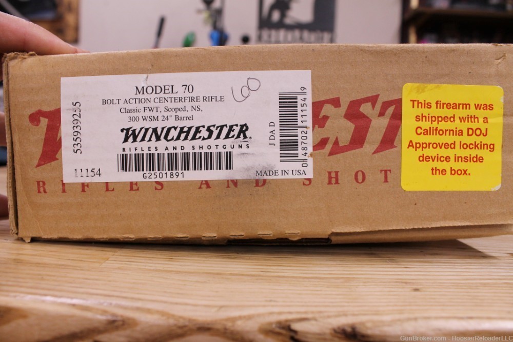 Winchester Model 70 Featherweight 300 WSM-img-9