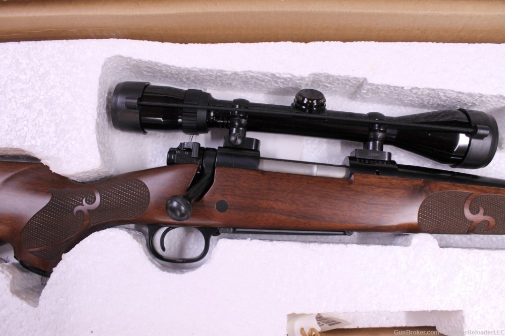 Winchester Model 70 Featherweight 300 WSM-img-3