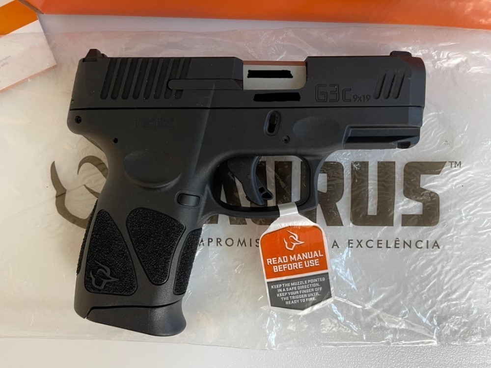 Taurus G3C Compliant Black 9mm 3.2in 3-10rd Mags -img-5