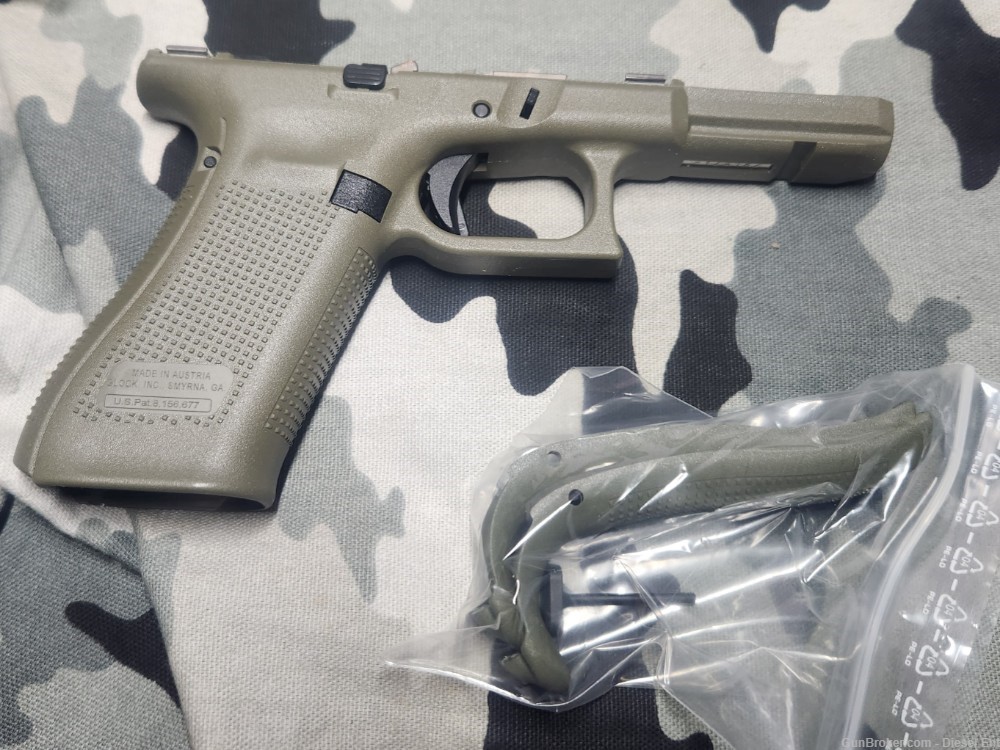 Glock G17  Gen 5 Complete OEM BFG frame Battlefield Green RARE color option-img-0