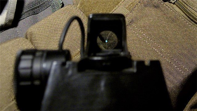 FN PS90/P90 Green Dot Sight illuminator (REM T3GD)-img-2