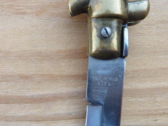 Switchblade Knife -img-2