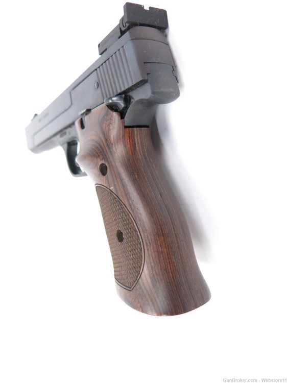 Smith & Wesson Model 41 5.5" 22LR Semi-Automatic Pistol w/ Hard Case-img-9