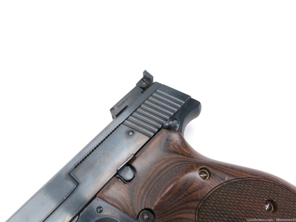 Smith & Wesson Model 41 5.5" 22LR Semi-Automatic Pistol w/ Hard Case-img-6