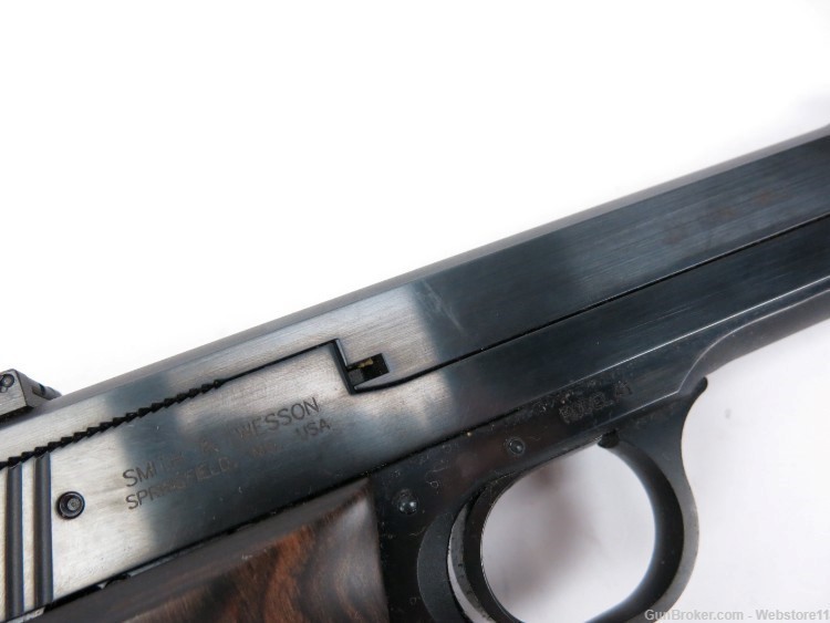 Smith & Wesson Model 41 5.5" 22LR Semi-Automatic Pistol w/ Hard Case-img-17