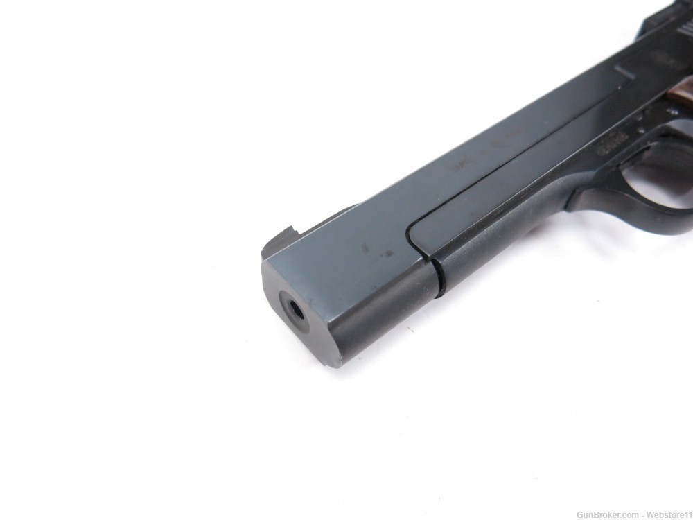 Smith & Wesson Model 41 5.5" 22LR Semi-Automatic Pistol w/ Hard Case-img-2