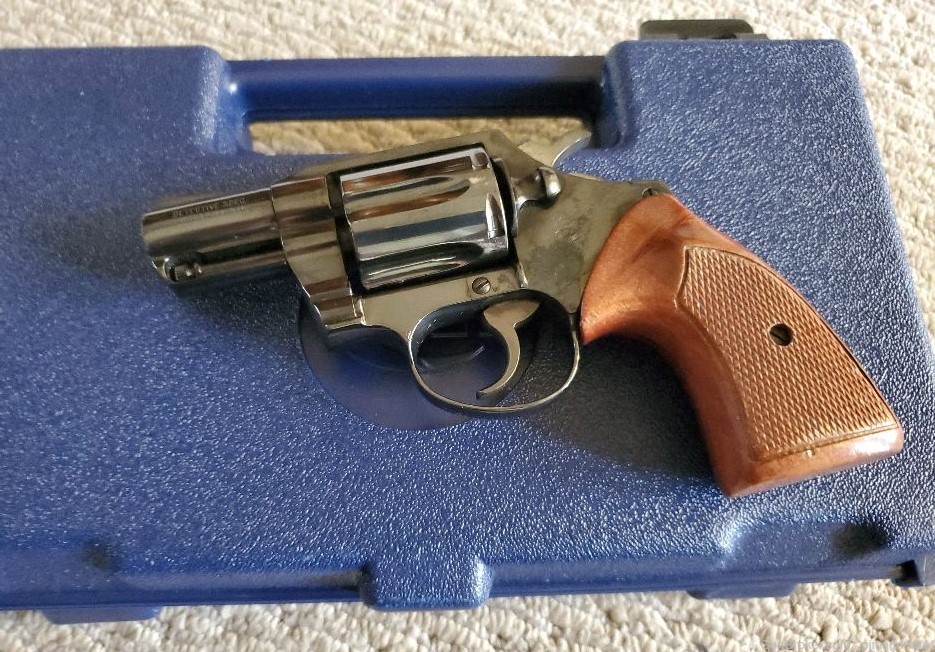 COLT DETECTIVE SPECIAL, 1971, .38 SPL., 2" ,BLUED, WALNUT GRIPS, A BEAUTY!-img-5