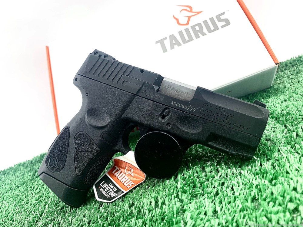 Taurus Armas G2C Semi Automatic Pistol Cal: .40 S&-img-0