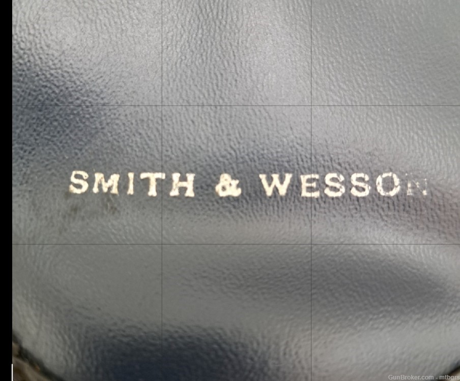 Vintage Smith & Wesson S&W   Handgun Case  .Small  sz . Dark Blue Zippered-img-8