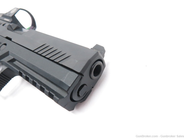 Sig Sauer P320 Full 4.75" Semi-Automatic Pistol w/ Optic, Magazine, Case-img-10