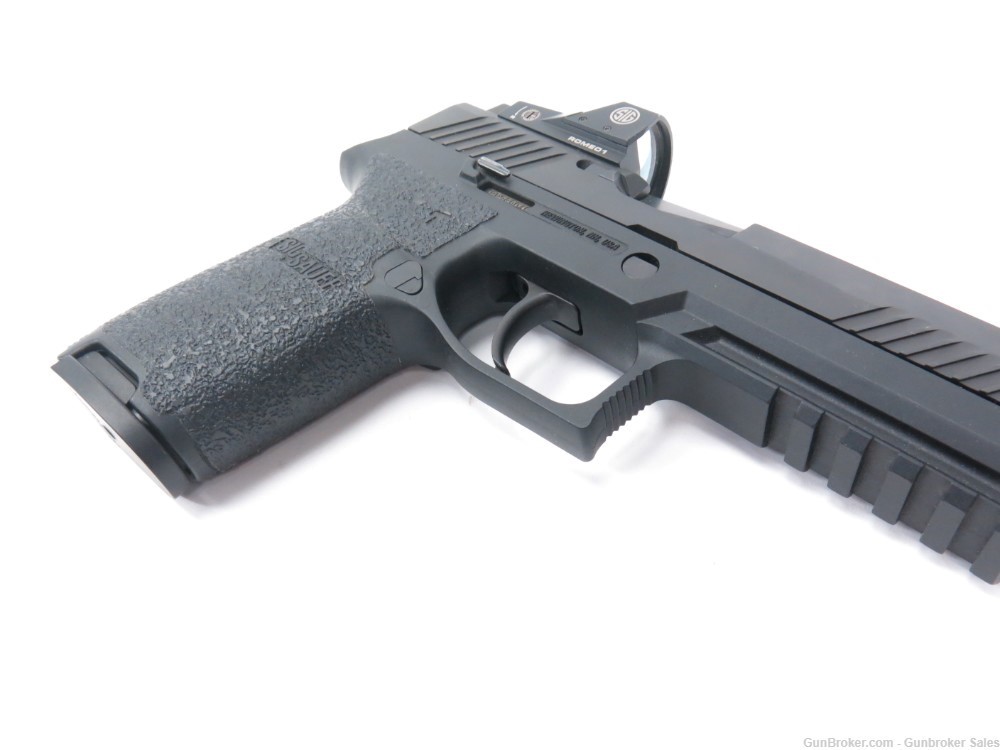 Sig Sauer P320 Full 4.75" Semi-Automatic Pistol w/ Optic, Magazine, Case-img-15
