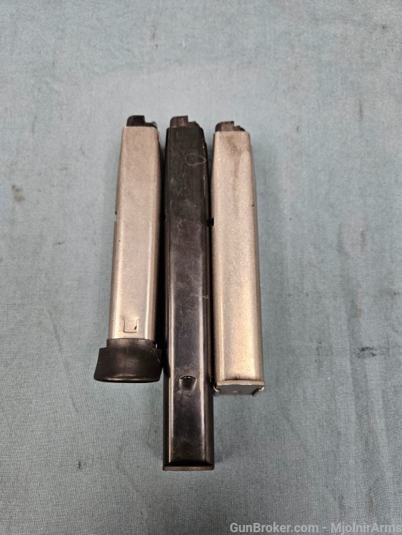 Factory Smith & Wesson Model 59 20 round 9mm magazine. S&W 5906 459 659-img-7