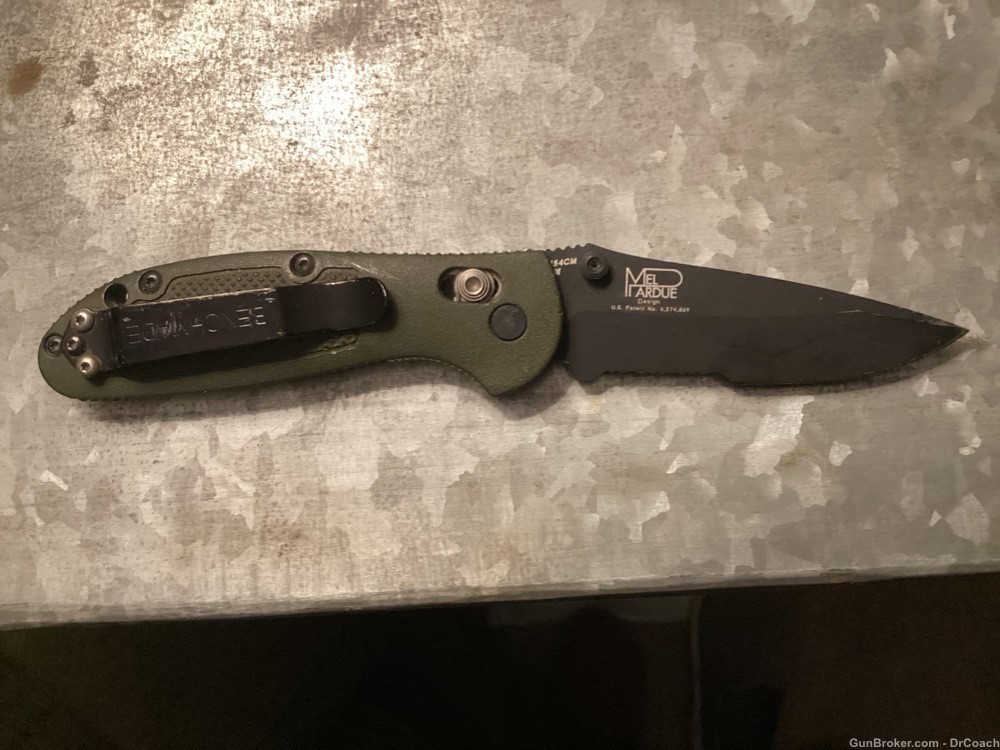 Benchmade Mel Pardue assisted folding knife green-img-1