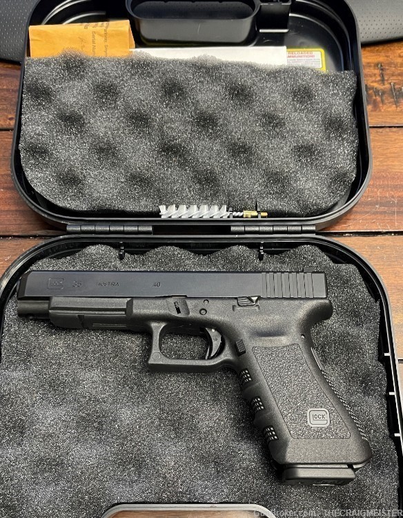 GLOCK 35 G35 Competition .40 S&W 2x15 Round mags/Night Sights-img-0