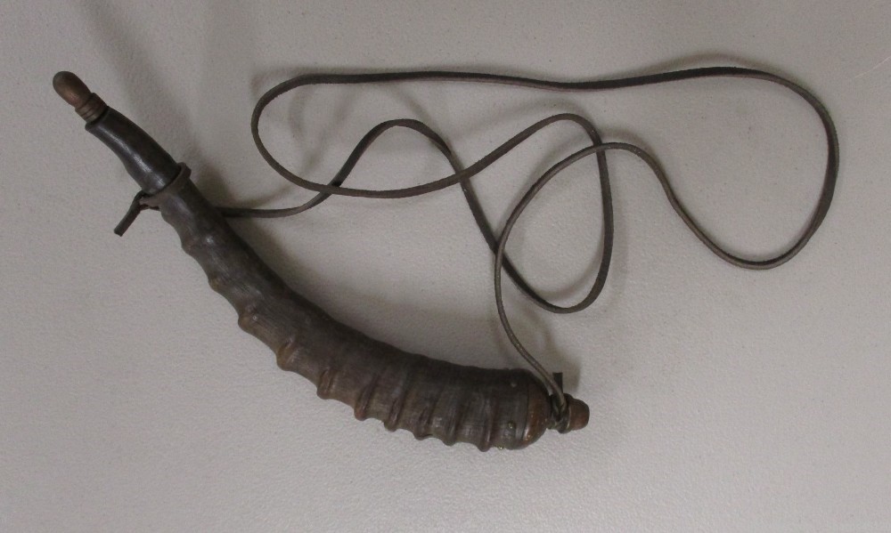 Antique Powder Horn - Springbok Horn-img-0