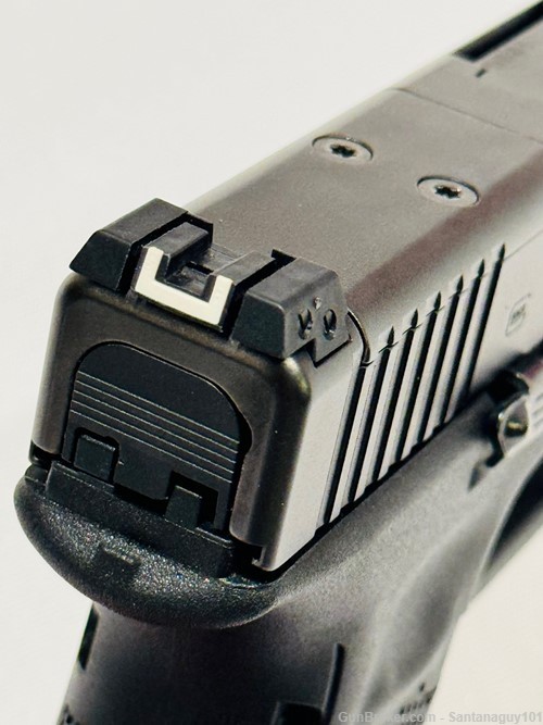 Glock 34 GEN5 MOS Model Semi-Automatic Pistol 9mm Caliber, Like New!-img-11